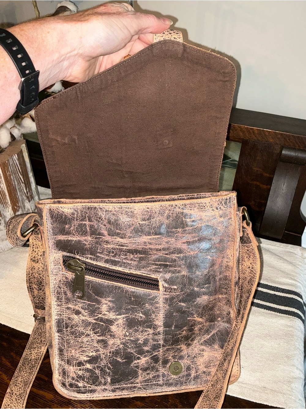 Bed Stu Leather Venice Beach Crossbody Shoulder Bag Teak Lux MSRP $240 - Picture 10 of 12